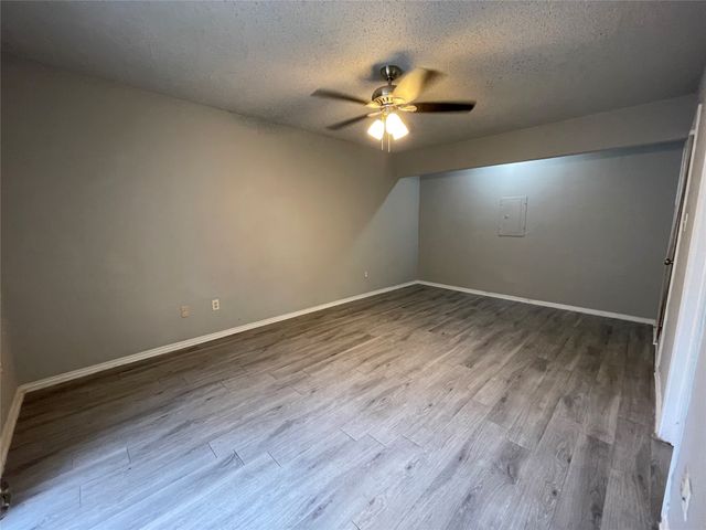 602 Bellaire Drive A, Hurst, TX 76053