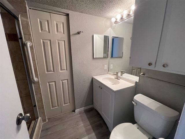 602 Bellaire Drive A, Hurst, TX 76053