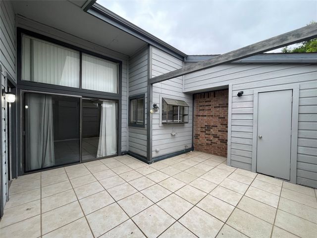 602 Bellaire Drive A, Hurst, TX 76053