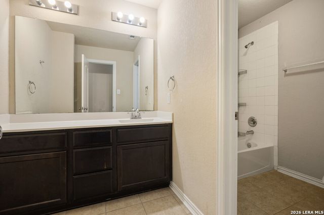 8822 Falcon Park, Converse, TX 78109