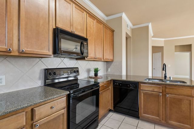 800 E 15th Street 201, Plano, TX 75074