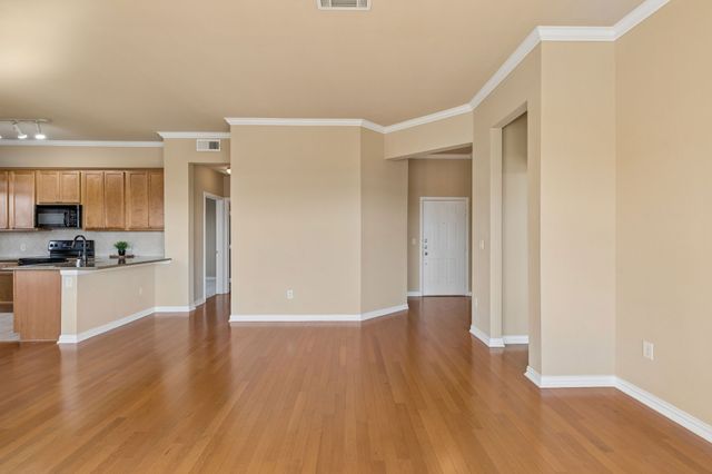 800 E 15th Street 201, Plano, TX 75074