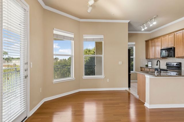 800 E 15th Street 201, Plano, TX 75074
