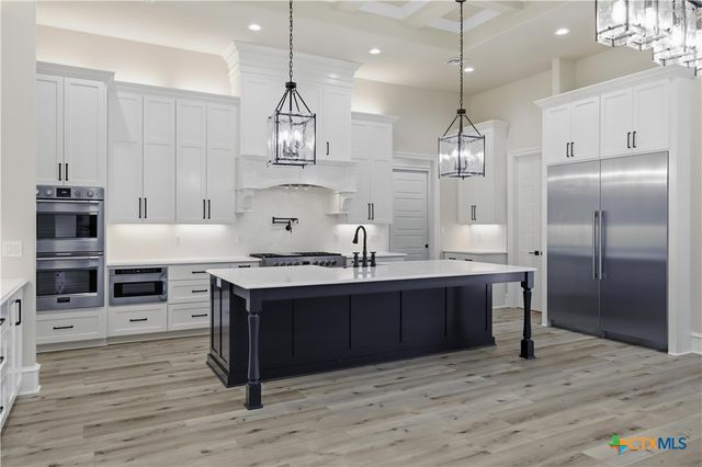 331 Sendera Loop, Victoria, TX 77904