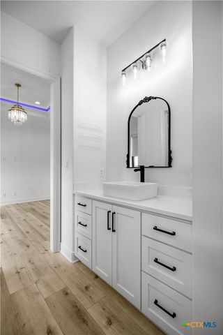 331 Sendera Loop, Victoria, TX 77904