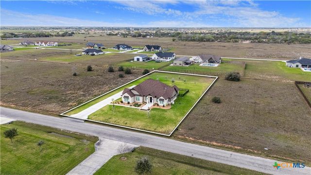 331 Sendera Loop, Victoria, TX 77904