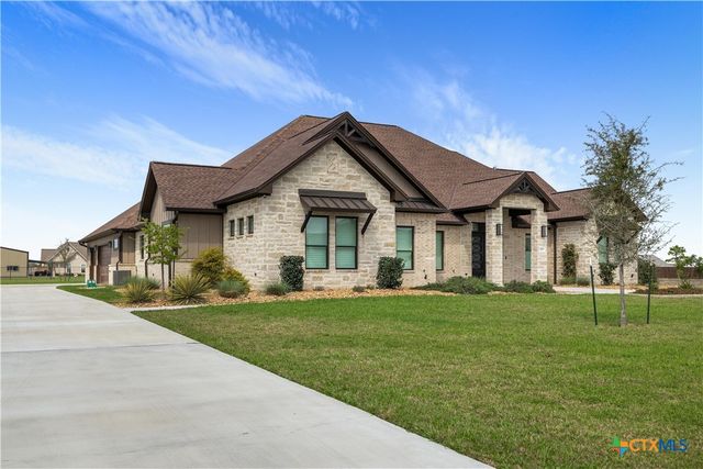 331 Sendera Loop, Victoria, TX 77904
