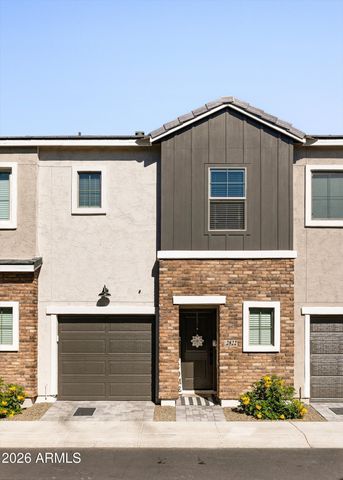 2822 W White Feather Lane, Phoenix, AZ 85085