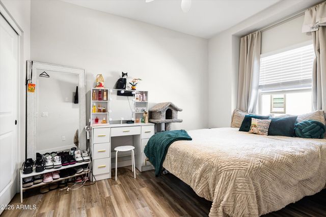 2822 W White Feather Lane, Phoenix, AZ 85085