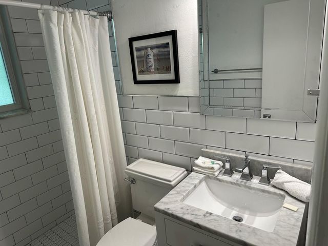 1258 Beach Road 7, Singer Island, FL 33404