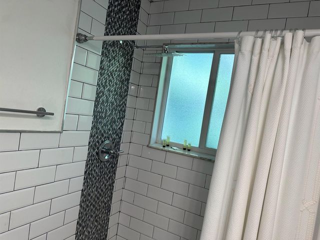 1258 Beach Road 7, Singer Island, FL 33404