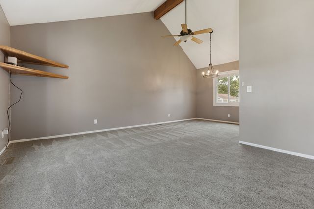 1102 Amberwood Drive, Crystal Lake, IL 60014
