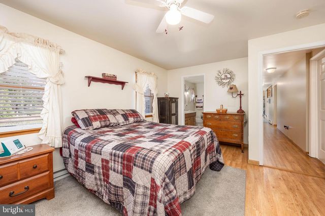 911 OUTTEN RD, Salisbury, MD 21804