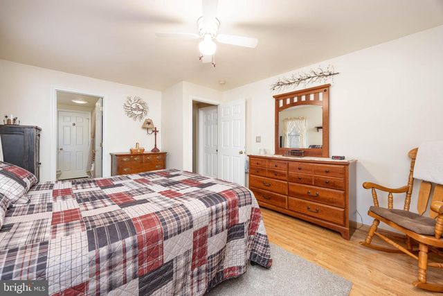 911 OUTTEN RD, Salisbury, MD 21804