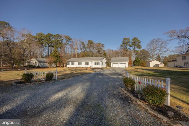 911 OUTTEN RD, Salisbury, MD 21804