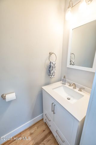 2401 Westminister Way, Wilmington, NC 28405