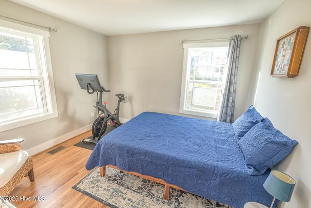 2401 Westminister Way, Wilmington, NC 28405