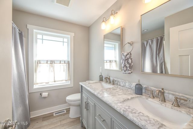 2401 Westminister Way, Wilmington, NC 28405