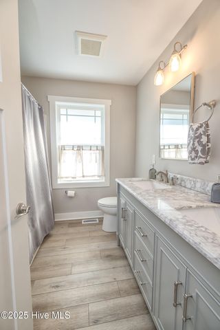 2401 Westminister Way, Wilmington, NC 28405