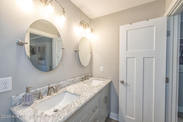 2401 Westminister Way, Wilmington, NC 28405