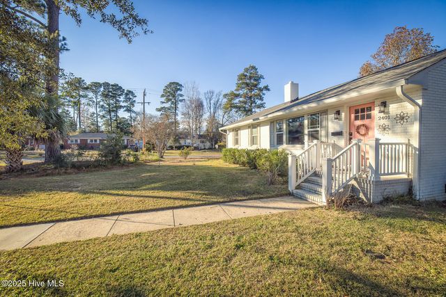 2401 Westminister Way, Wilmington, NC 28405
