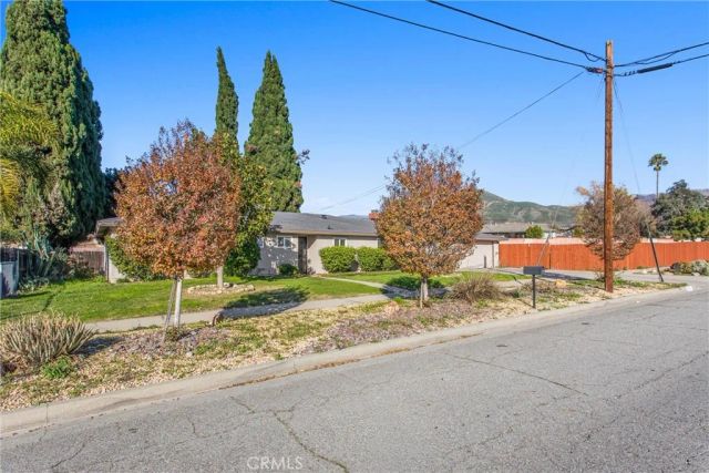 25820 Date Street East, San Bernardino, CA 92404