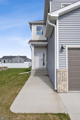 7326 28th Street S, Fargo, ND 58104