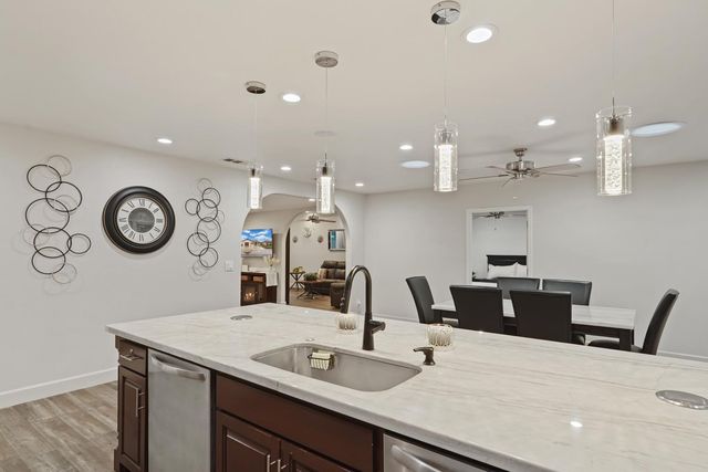 1507 Holly Dr, Lodi, CA 95242