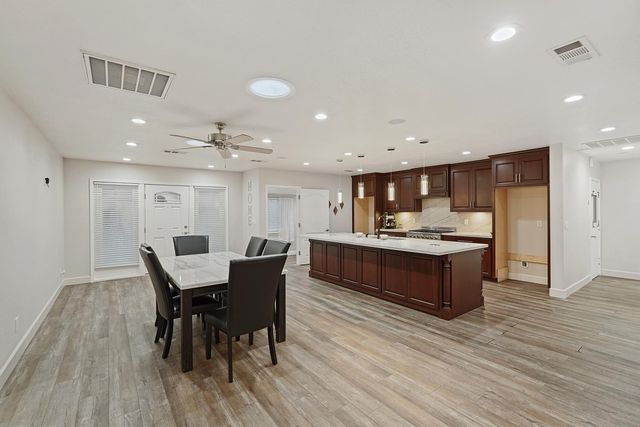 1507 Holly Dr, Lodi, CA 95242