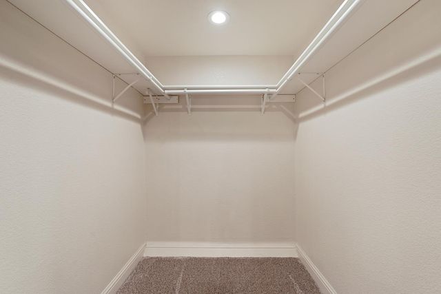 1507 Holly Dr, Lodi, CA 95242