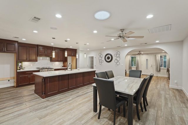 1507 Holly Dr, Lodi, CA 95242