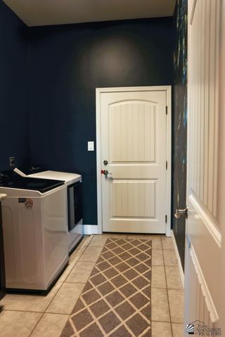 3587 S Woodpecker Dr, Yuma, AZ 85365