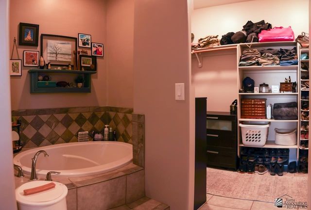3587 S Woodpecker Dr, Yuma, AZ 85365