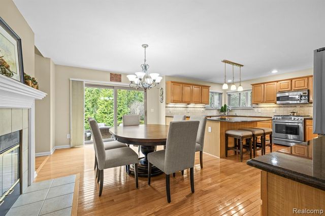 23152 Demick Court, Flat Rock, MI 48134