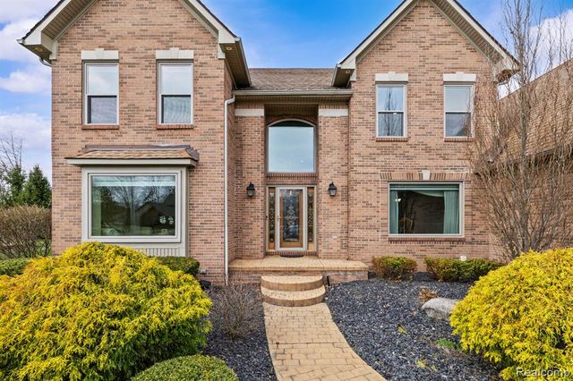 23152 Demick Court, Flat Rock, MI 48134