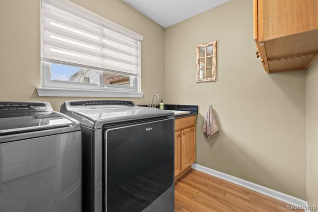 23152 Demick Court, Flat Rock, MI 48134
