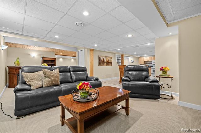 23152 Demick Court, Flat Rock, MI 48134