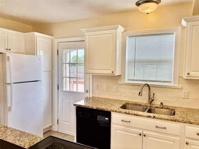 2705 Acton School Road, Granbury, TX 76049