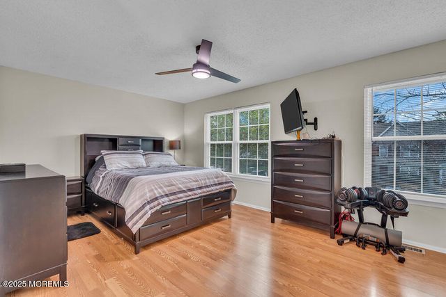 65 Townsend Court 213, Franklin Park, NJ 08823