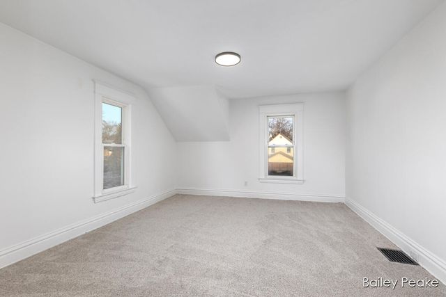 912 Hancock Street SE, Grand Rapids, MI 49507