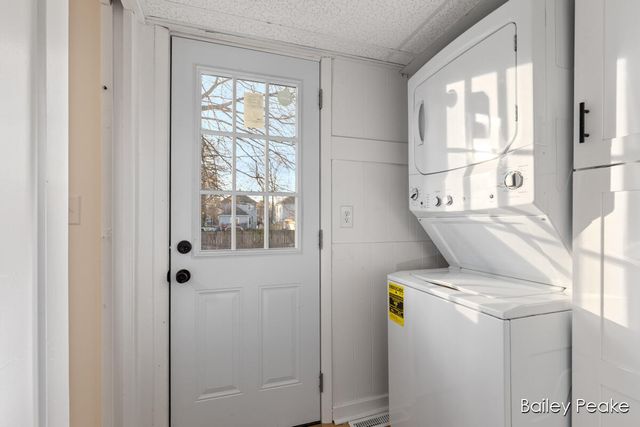 912 Hancock Street SE, Grand Rapids, MI 49507