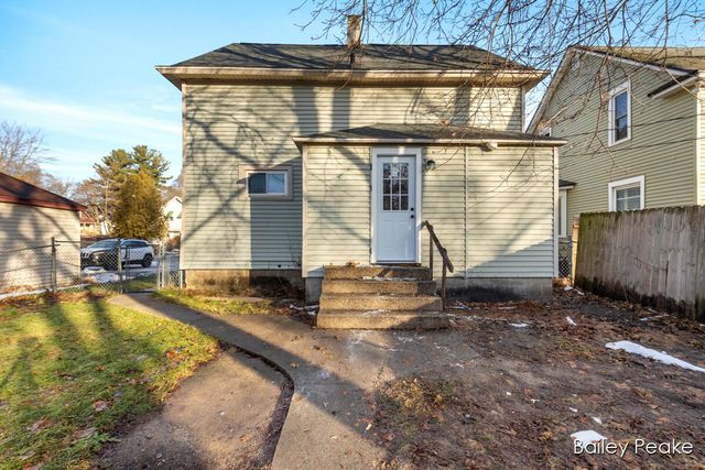 912 Hancock Street SE, Grand Rapids, MI 49507