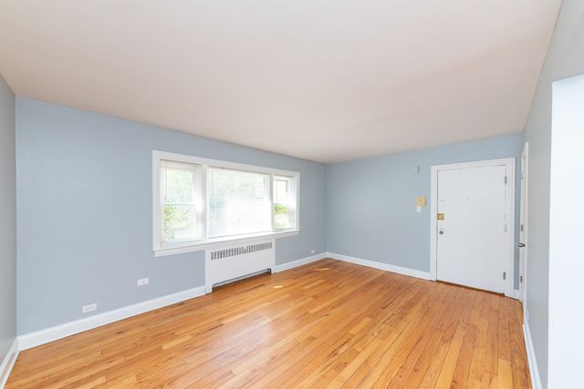 227 Custer Avenue 2, Evanston, IL 60202