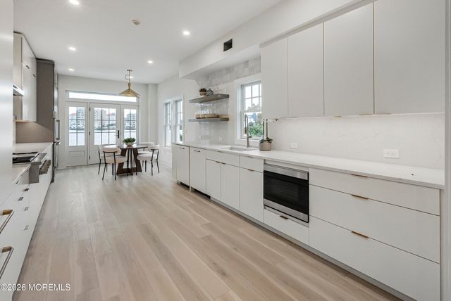 205 Edgemont Drive BUILDING, Loch Arbour Village, NJ 07711
