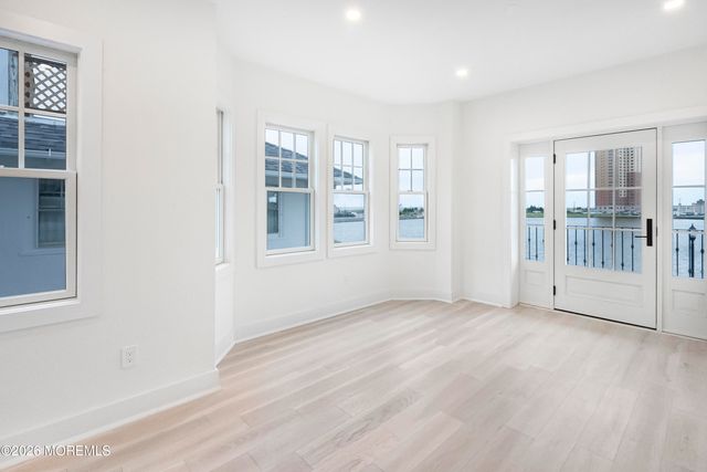 205 Edgemont Drive BUILDING, Loch Arbour Village, NJ 07711