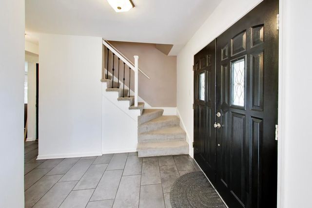 5S671 Buttonwood Court, Naperville, IL 60540