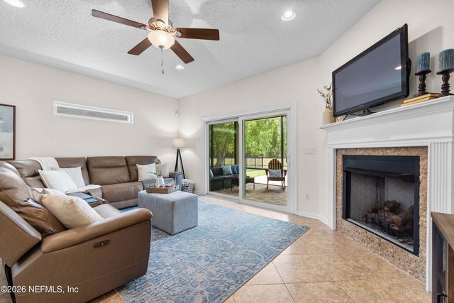 157 LONGWOOD Street, St. Johns, FL 32259