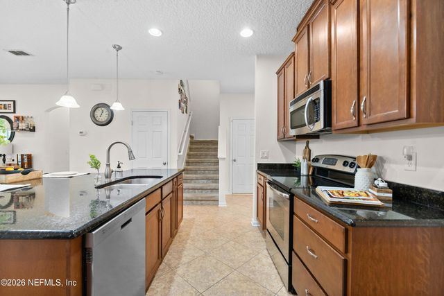 157 LONGWOOD Street, St. Johns, FL 32259