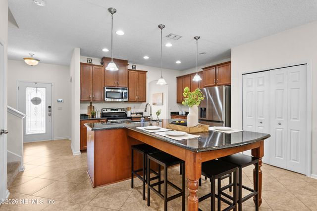 157 LONGWOOD Street, St. Johns, FL 32259