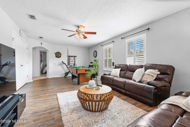 157 LONGWOOD Street, St. Johns, FL 32259